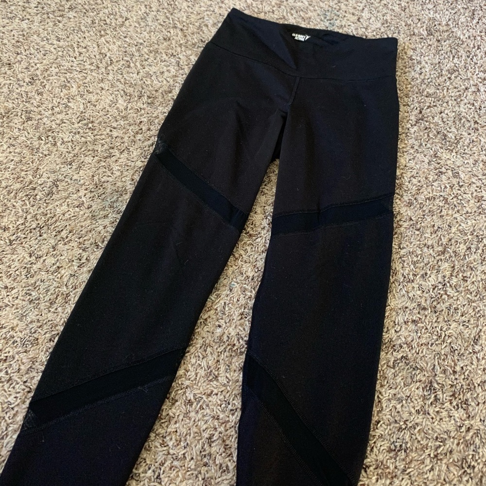 High waisted leggings with cut outs